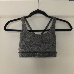 Lululemon sports bra